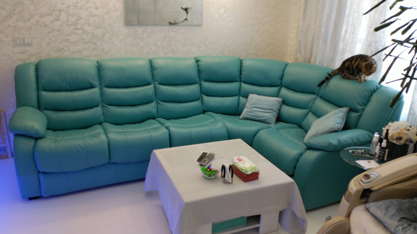 Перетяжка дивана на дому. Алатырь